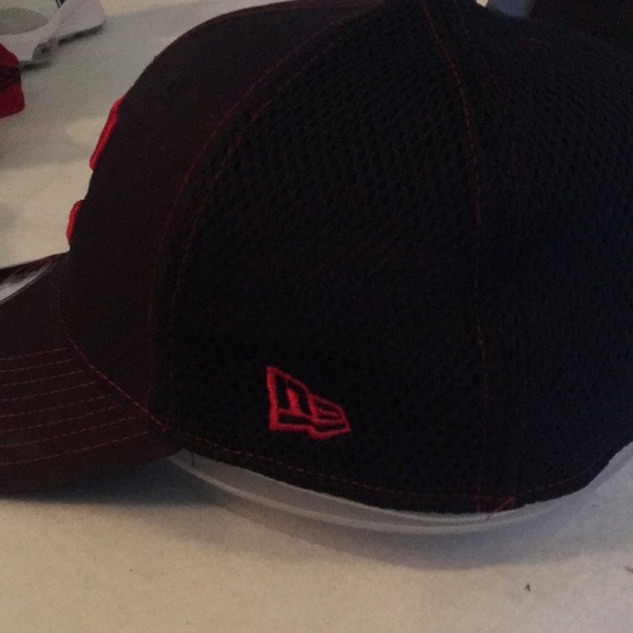 Cleveland Indians MLB New Era 39Thirty Flex Black Hat/Cap Mens Meduim/Large New - Picture 3 of 8